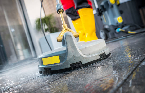 Best Garage Pressure Washing  in Bethalto, IL